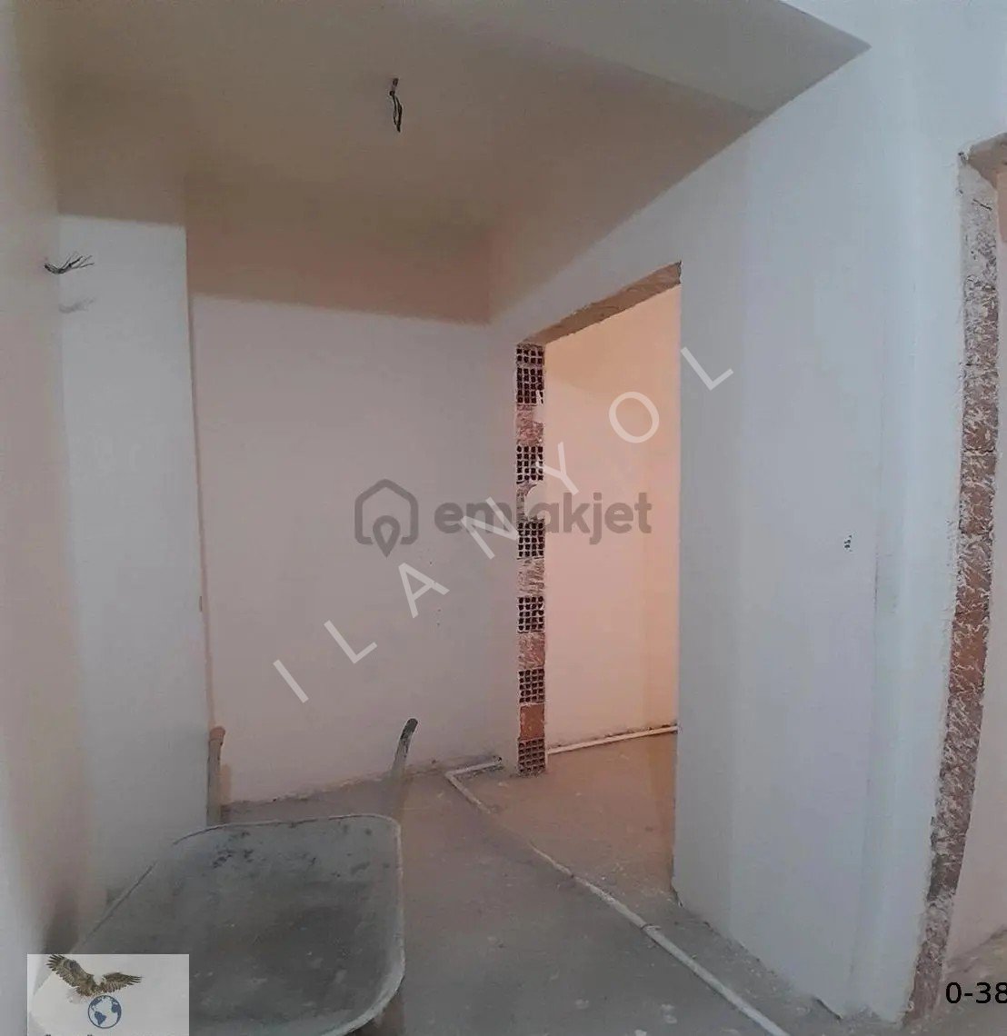 Müslüm Emlaktan Reşitpaşa Cad.üzerinde3+1 Sıfır Daire Fırsatı