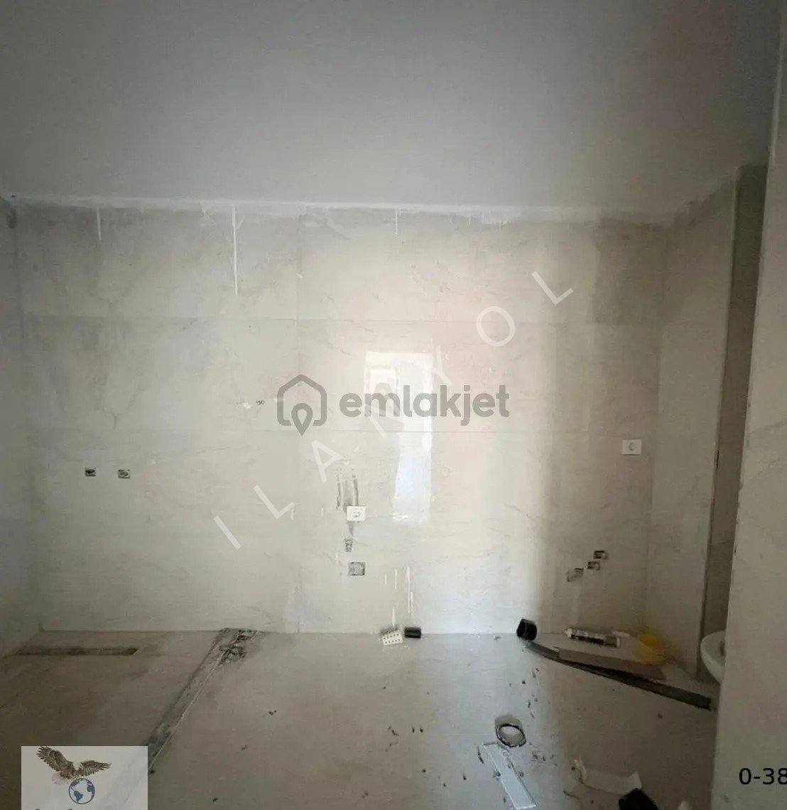 Müslüm Emlaktan Cihangirde 2+1 Kapalı Otoparklı Ebeveyn Banyolu