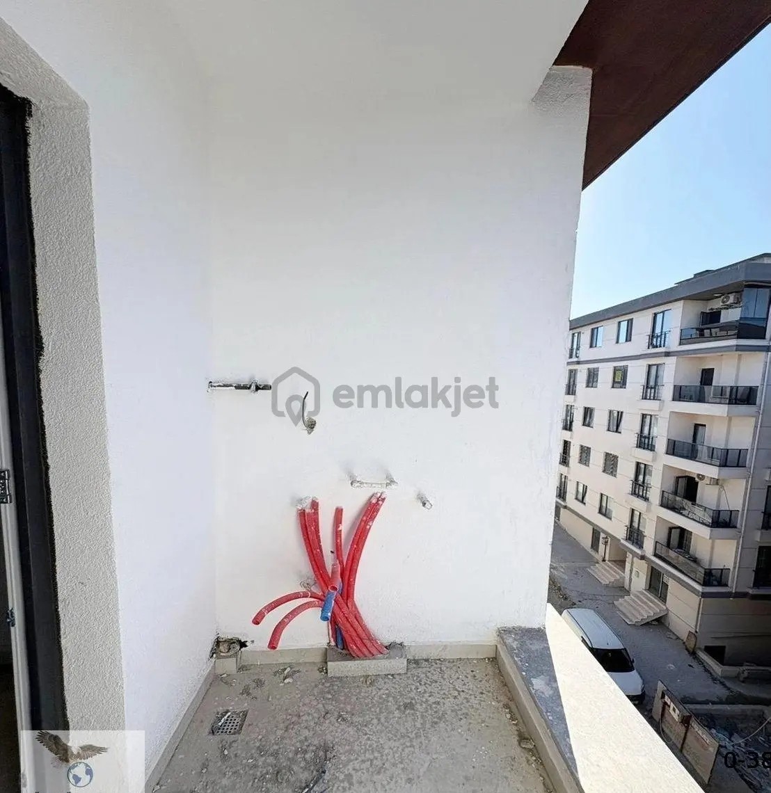 Müslüm Emlaktan Cihangirde 2+1 Kapalı Otoparklı Ebeveyn Banyolu