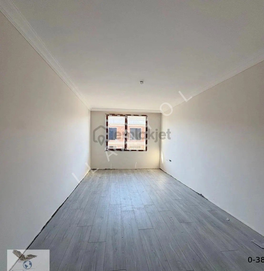 Müslüm Emlaktan Cihangirde 2+1 Kapalı Otoparklı Ebeveyn Banyolu