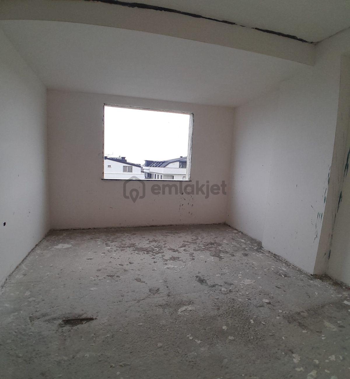 Müslüm Emlaktan Reşitpaşa Cad.üzerinde3+1 Sıfır Daire Fırsatı