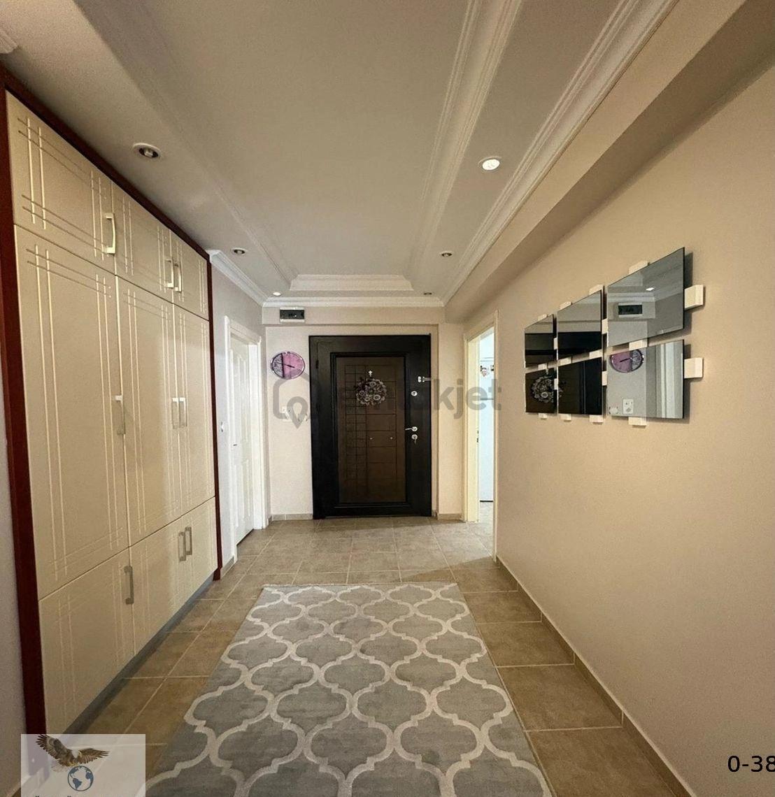 Müslüm Emlaktan Cihangir Kaymakamlığa Yakın 3+1 19 Yıllık Otoparklı Daire