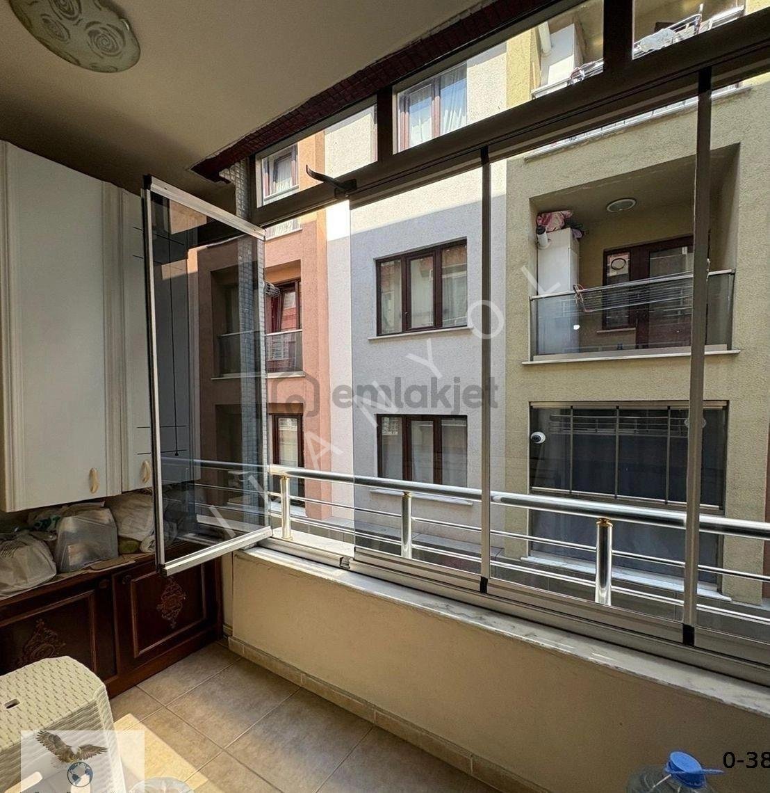 Müslüm Emlaktan Cihangir Kaymakamlığa Yakın 3+1 19 Yıllık Otoparklı Daire