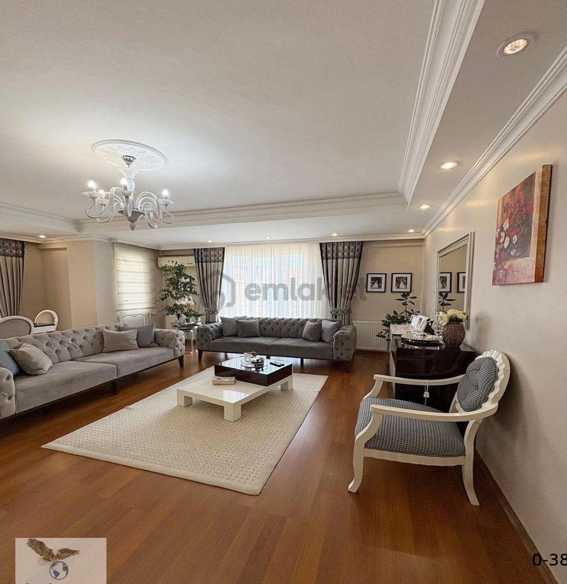 Müslüm Emlaktan Cihangir Kaymakamlığa Yakın 3+1 19 Yıllık Otoparklı Daire
