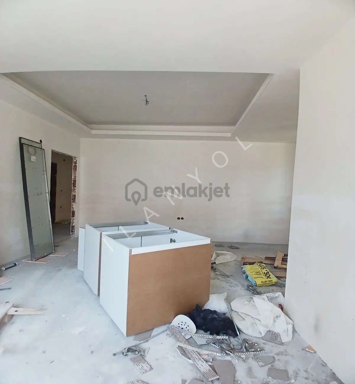 Müslüm Emlaktan Merkez Reşitpaşa Cad Sıfır Ön Cephe 3+1