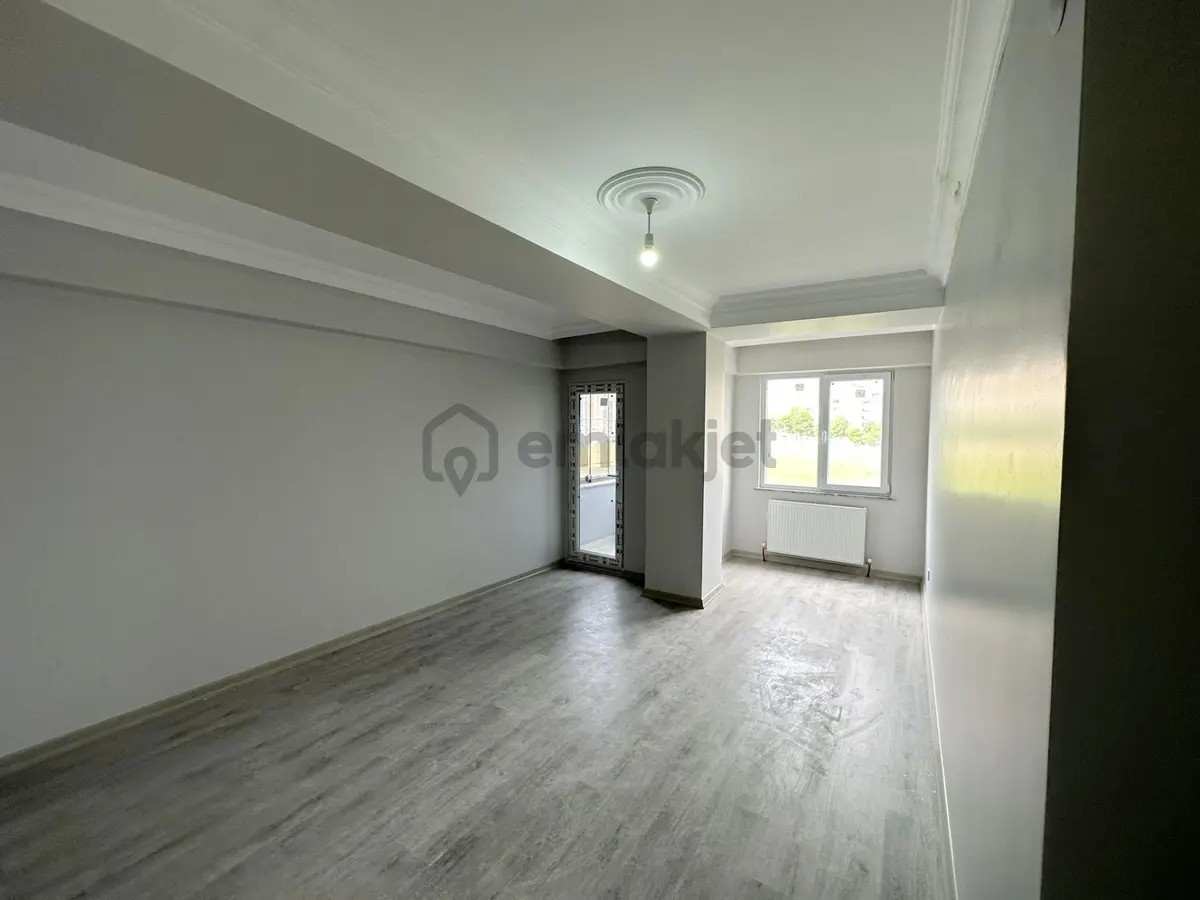 Müslüm Emlaktan Ambarlıda 4+2 Deniz Manzaralı Otoparklı Dublex