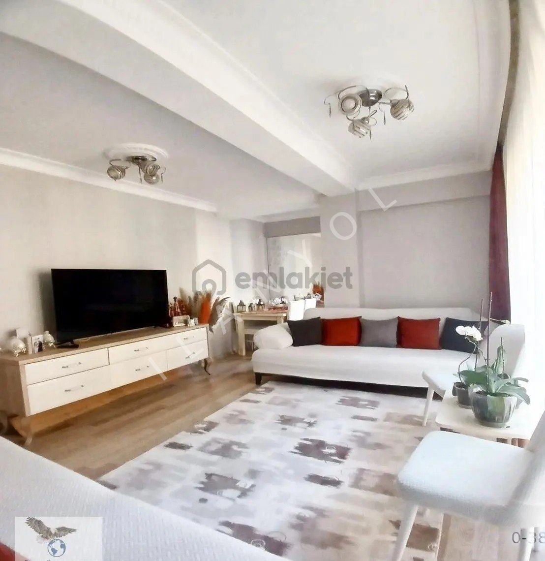 Müslüm Emlaktan Cihangir Kaymakamlığa Yakın 2+1 Ara Kat Daire
