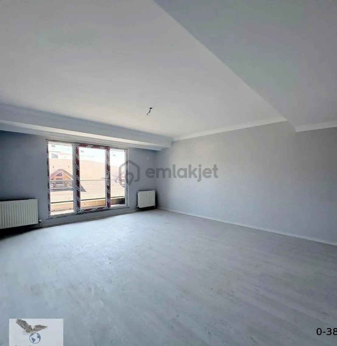 Müslüm Emlaktan Merkezde 4+2 Kapalı Otoparklı Dublex Fırsatı