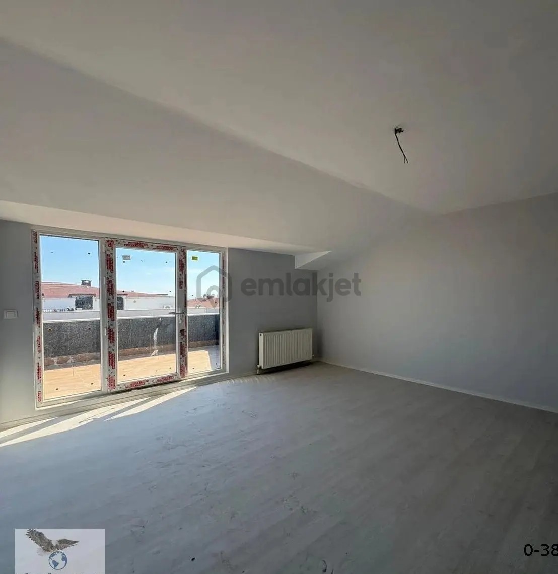 Müslüm Emlaktan Merkezde 4+2 Kapalı Otoparklı Dublex Fırsatı