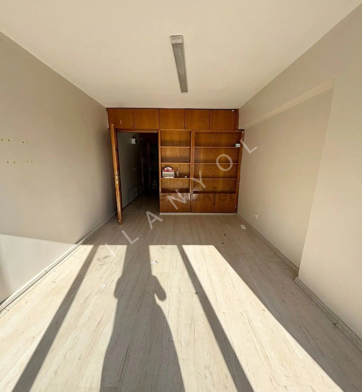 Müslüm Emlaktan Merkez Marmara Cad.yatırımlık Satılık Dükkan