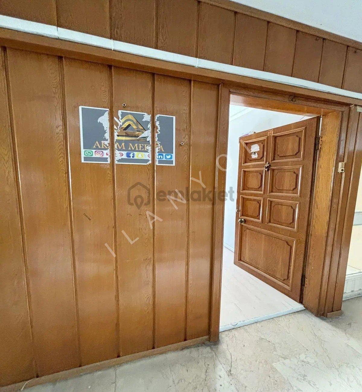 Müslüm Emlaktan Merkez Marmara Cad.yatırımlık Satılık Dükkan