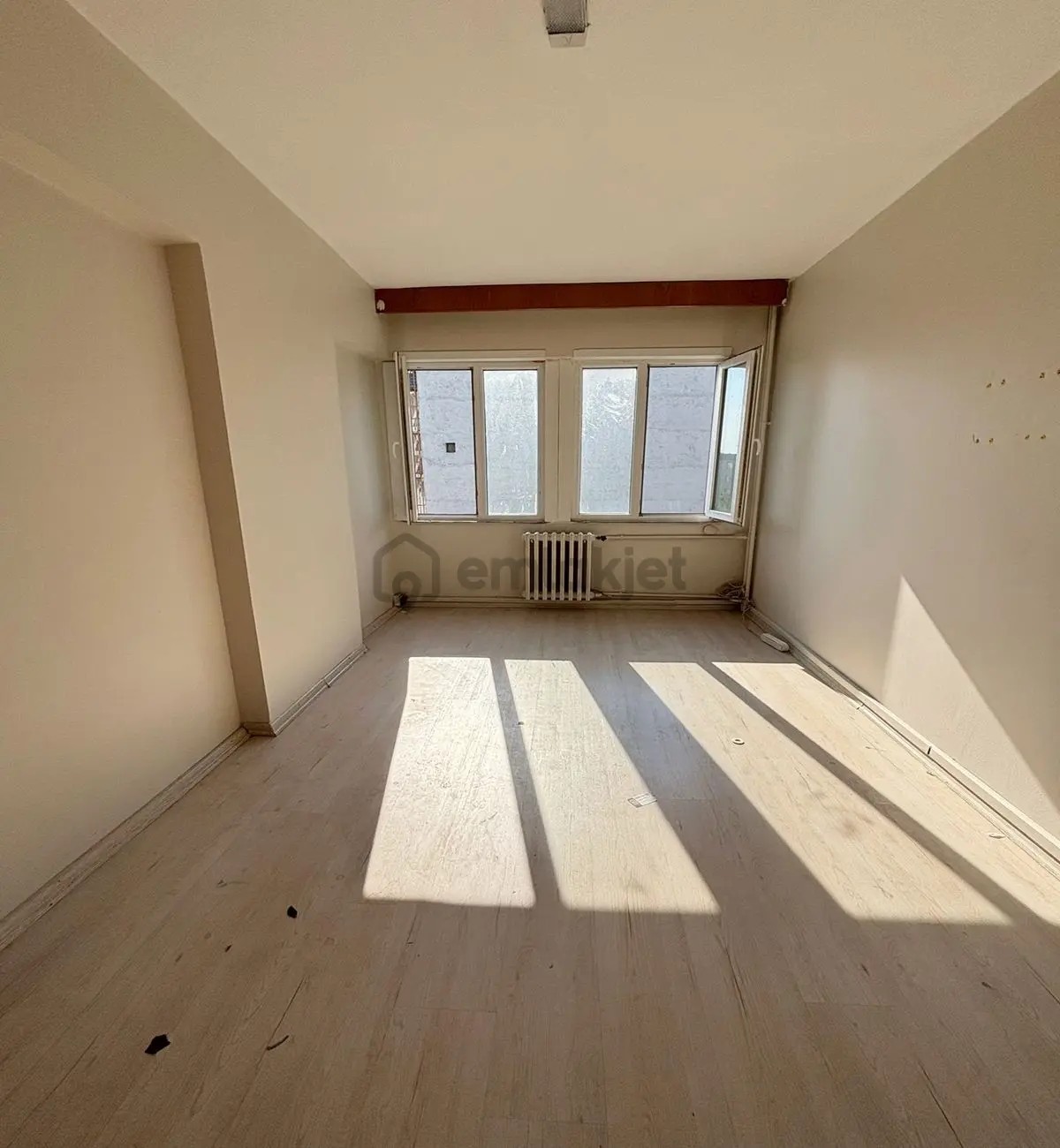 Müslüm Emlaktan Merkez Marmara Cad.yatırımlık Satılık Dükkan