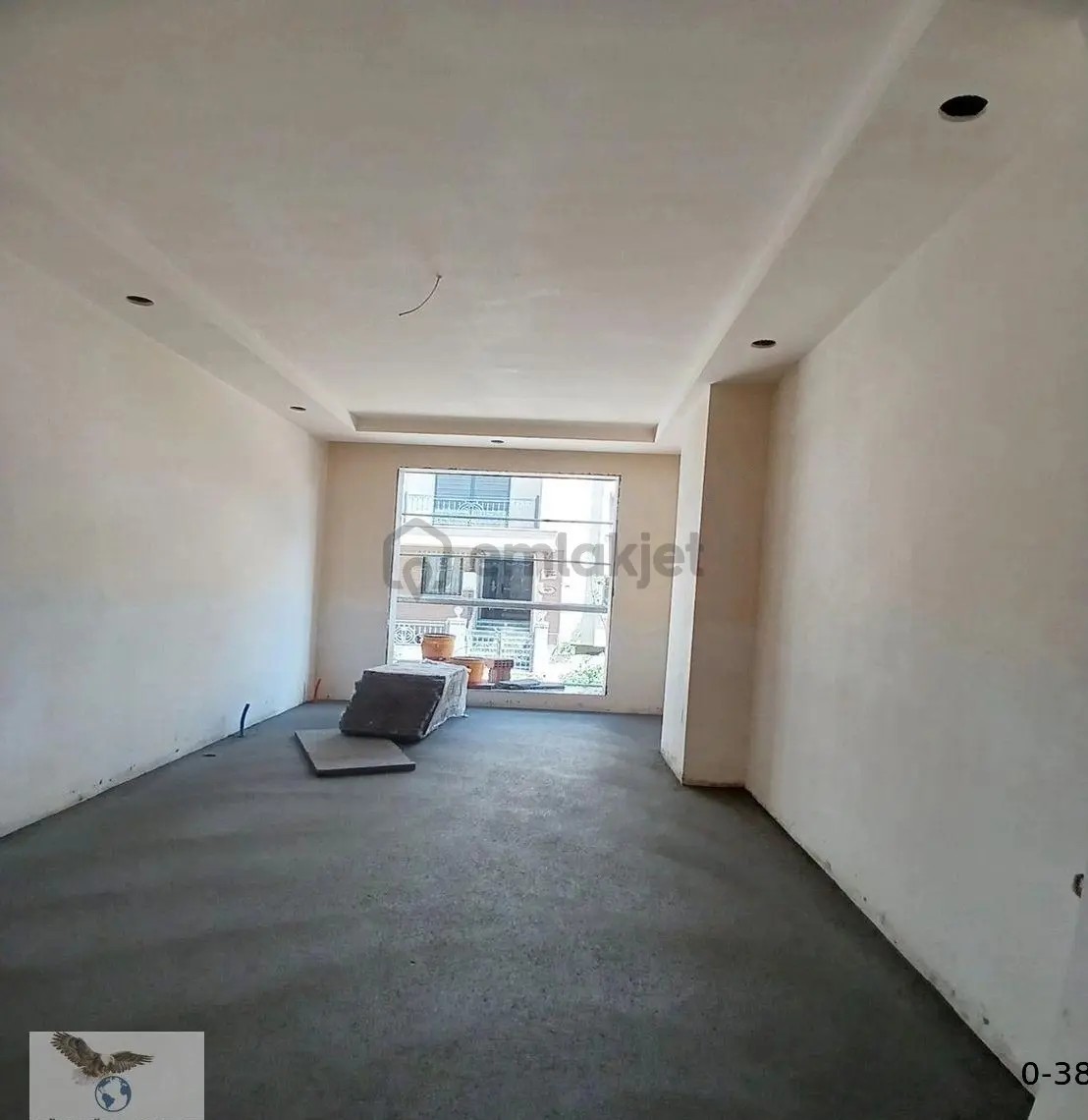 Müslüm Emlaktan Denizköşklerde 1+1 Sıfır Bina Ara Kat Daire