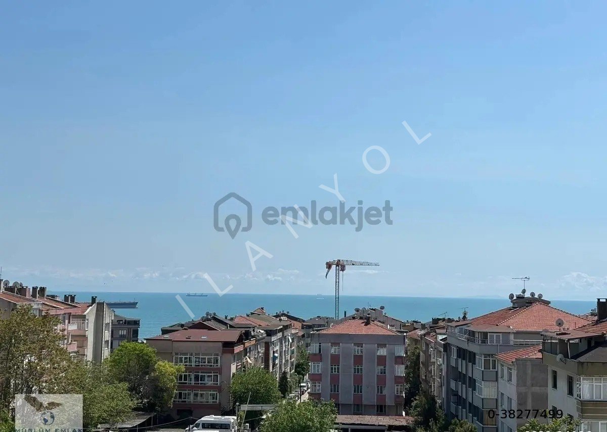 Müslüm Emlaktan D.köşklerde 5+2 300 M2 Satılık Dublex