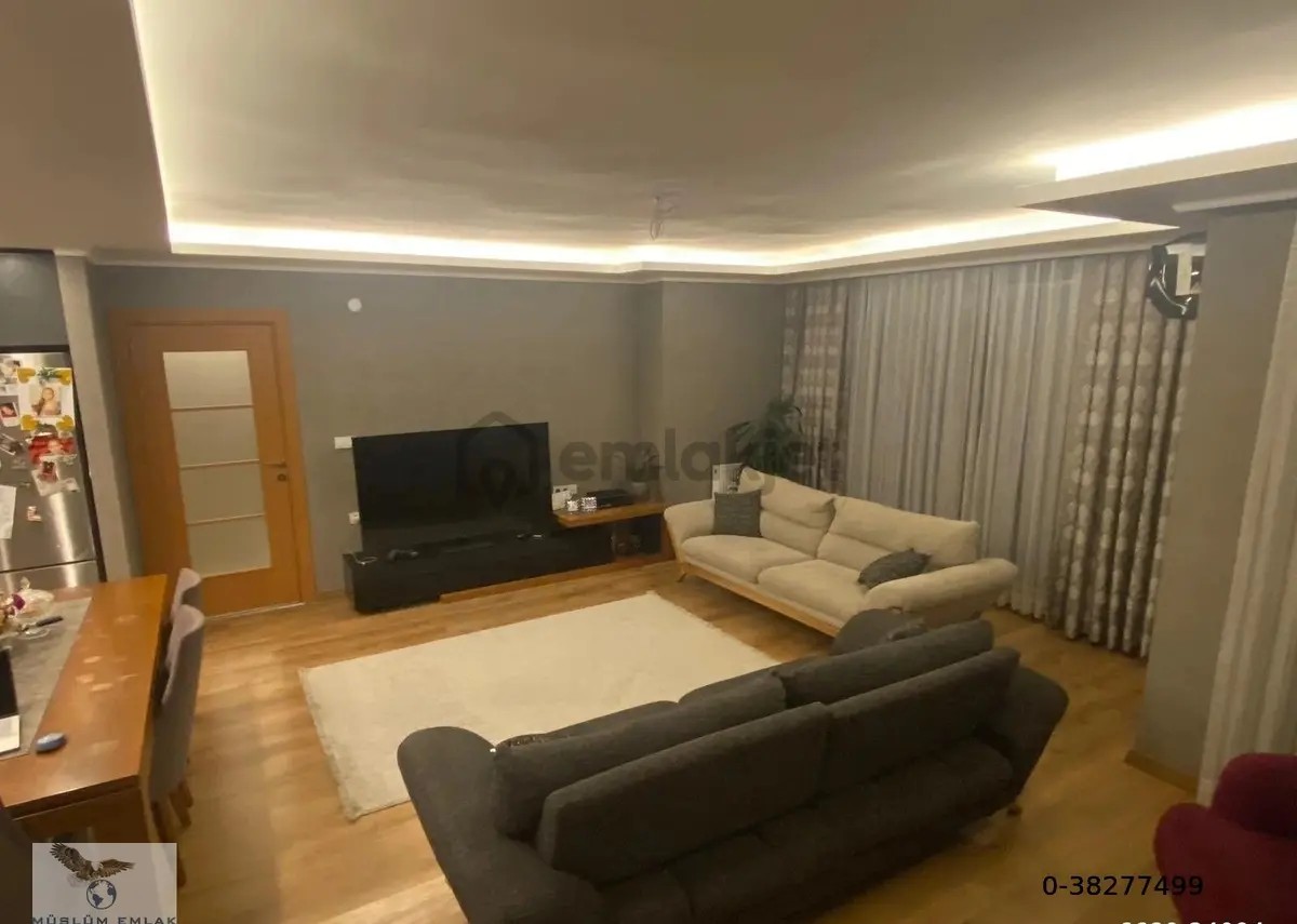 Müslüm Emlaktan Merkezde 3+1 İçi Özel Tasarım Satılık Daire