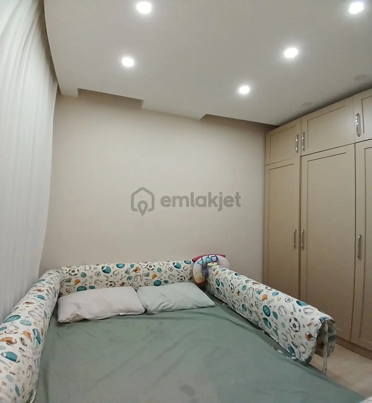 Müslüm Emlaktan Cihangirde 3+2 Satılık Masrafsız Dublex