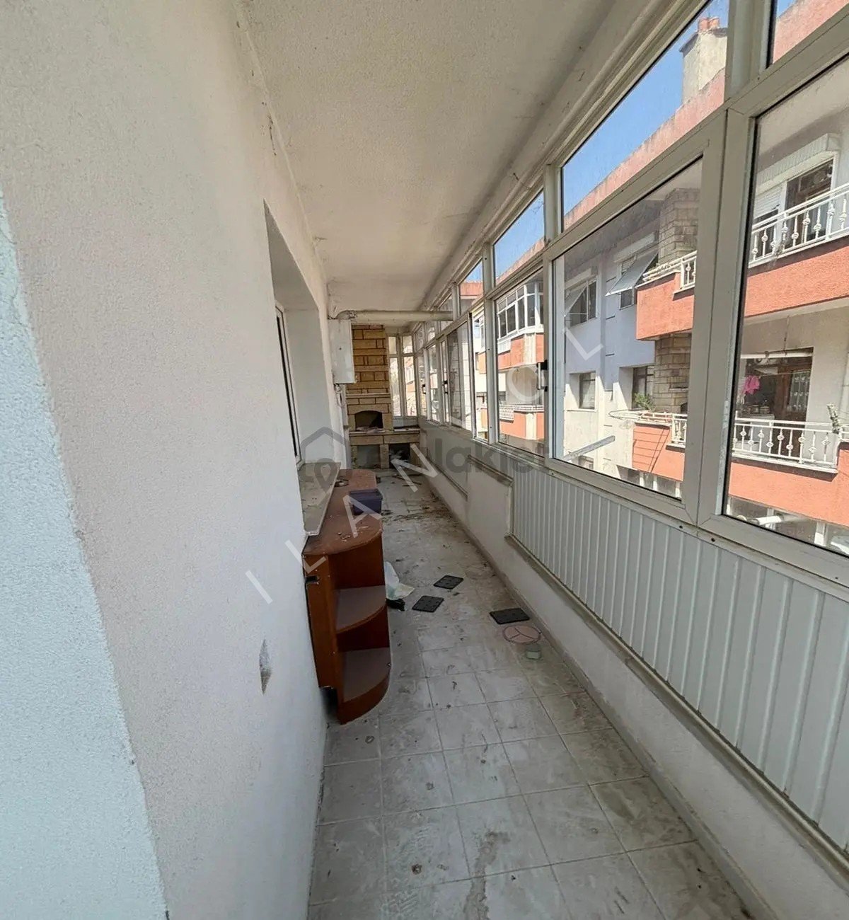 Müslüm Emlaktan D.köşklerde 5+2 300 M2 Satılık Dublex