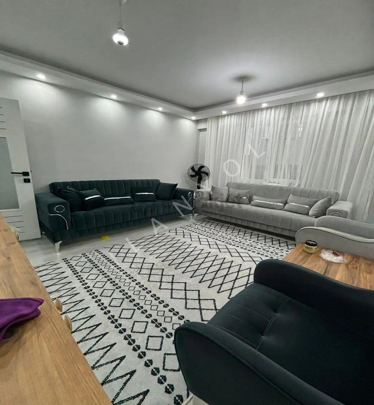 Müslüm Emlaktan D.köşklerde 2+1 Kapalı Otoparklı Daire