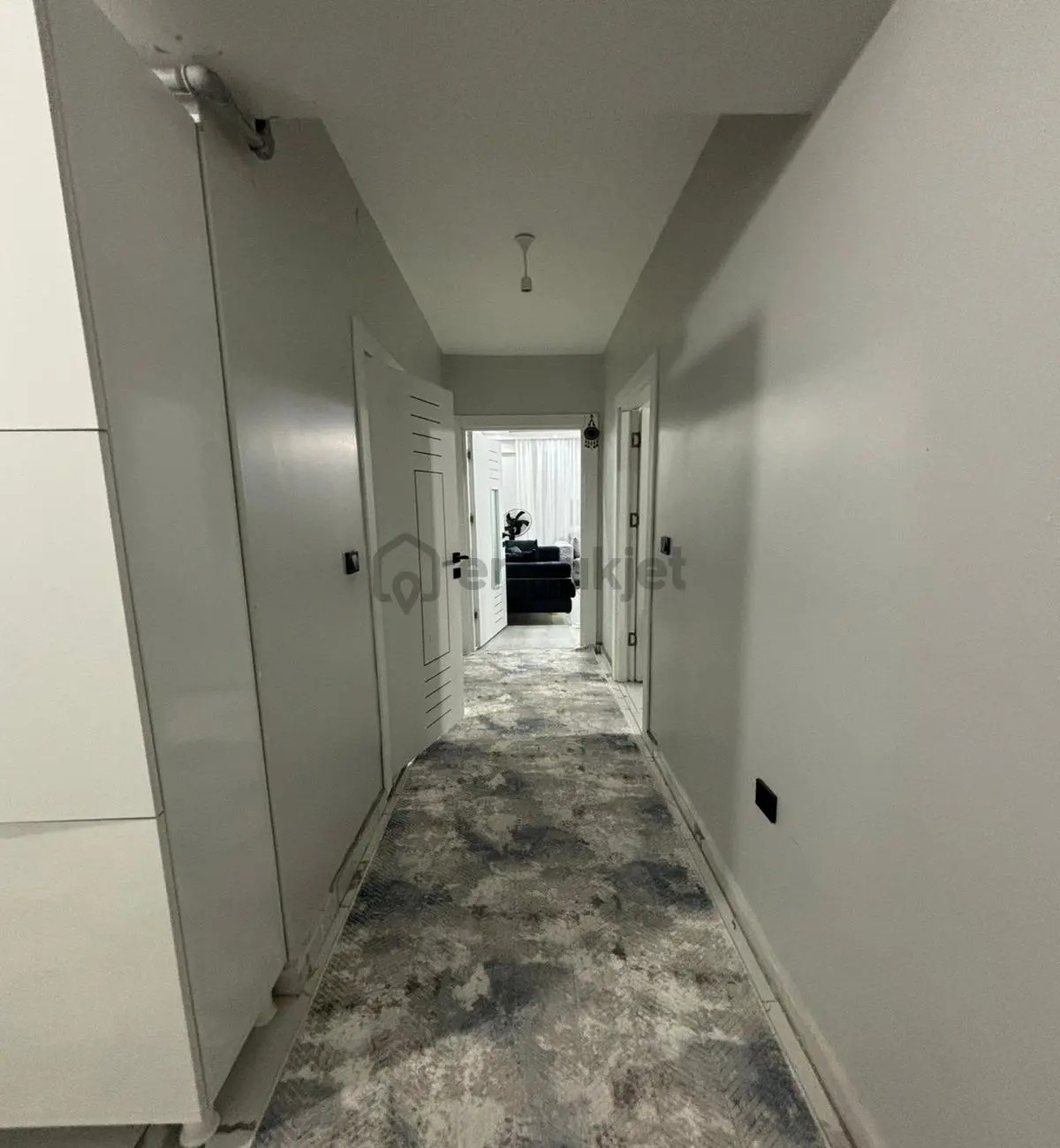 Müslüm Emlaktan D.köşklerde 2+1 Kapalı Otoparklı Daire