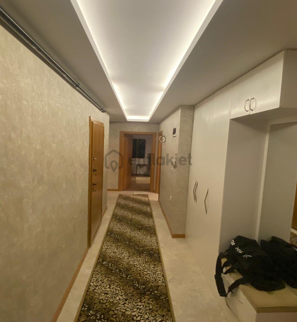 Müslüm Emlaktan Merkezde 3+1 İçi Özel Tasarım Satılık Daire