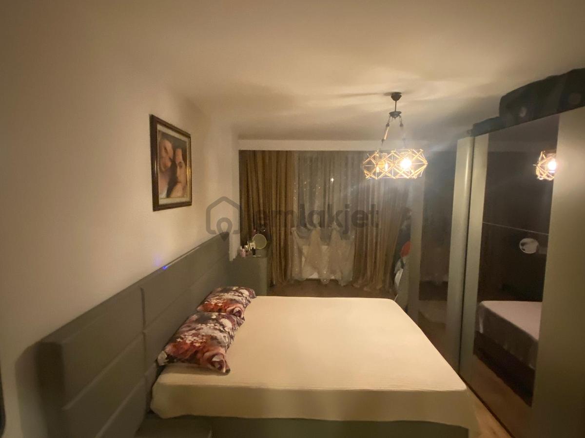 Müslüm Emlaktan Merkezde 3+1 İçi Özel Tasarım Satılık Daire