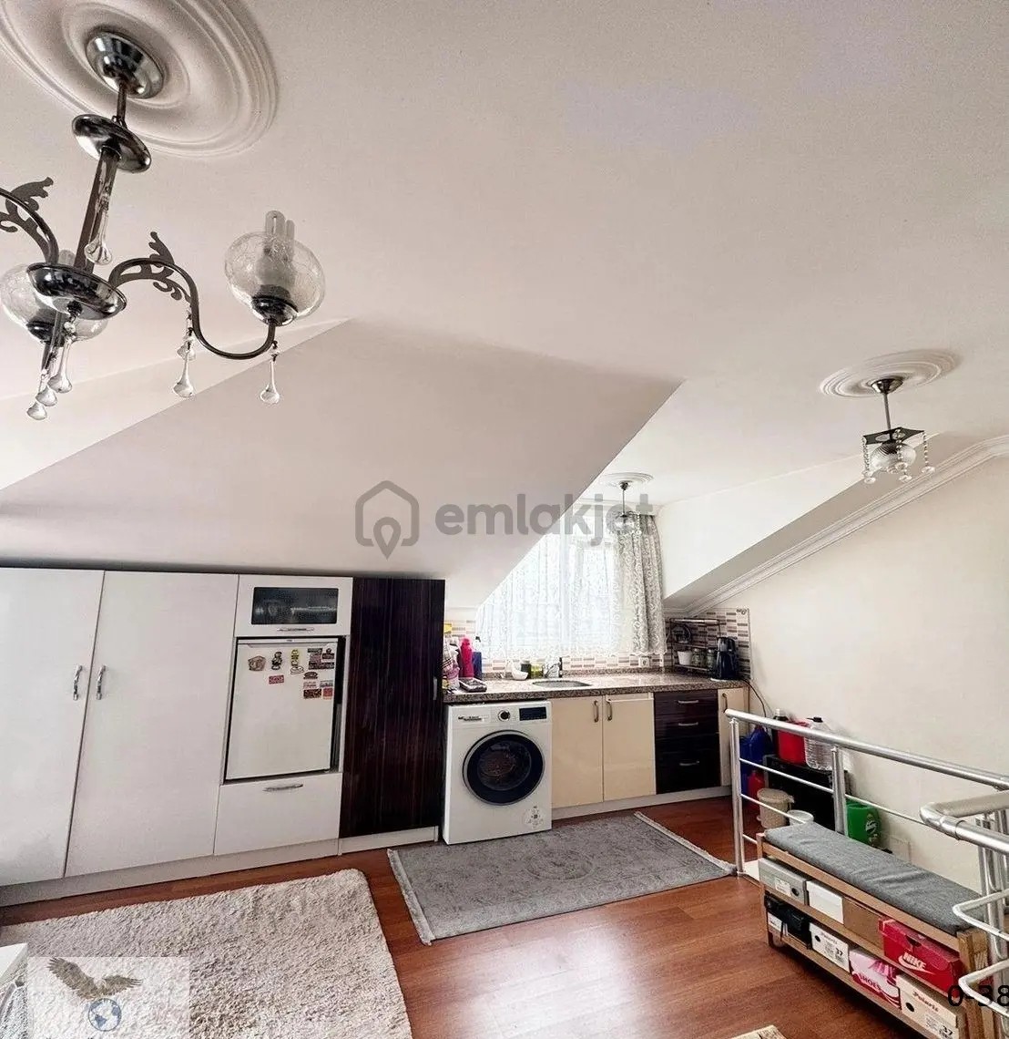 Müslüm Emlaktan Merkezde 3+2 Metrobüse Komşu Dublex