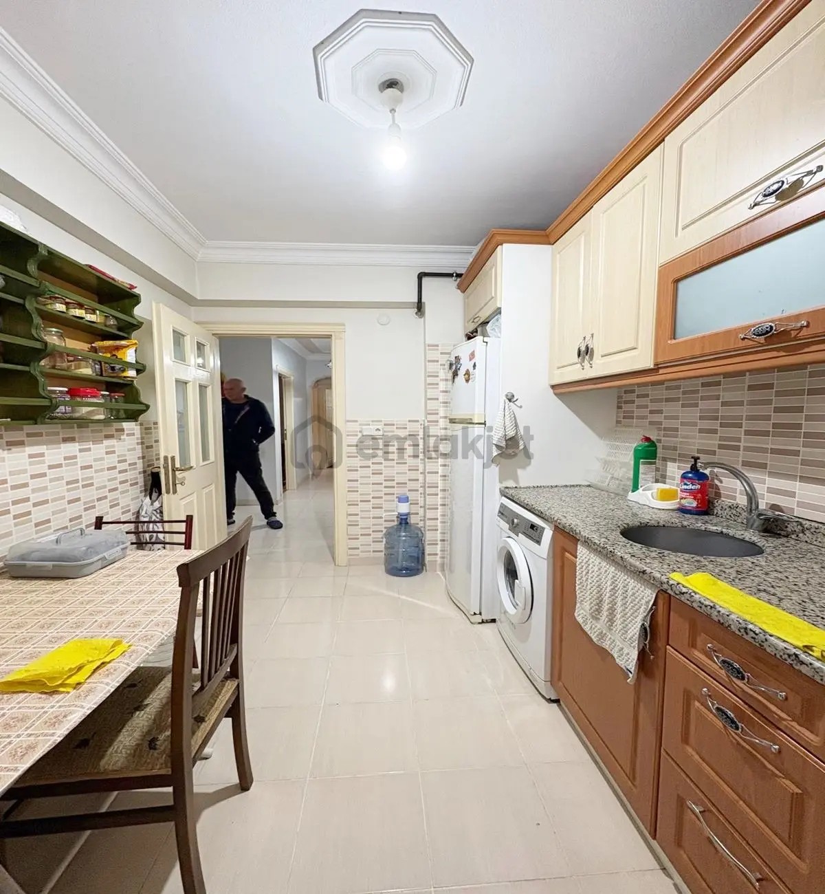 Avcılar Cihangir'de Satılık 3+1 Daire (hükümet Konağı Yakını)