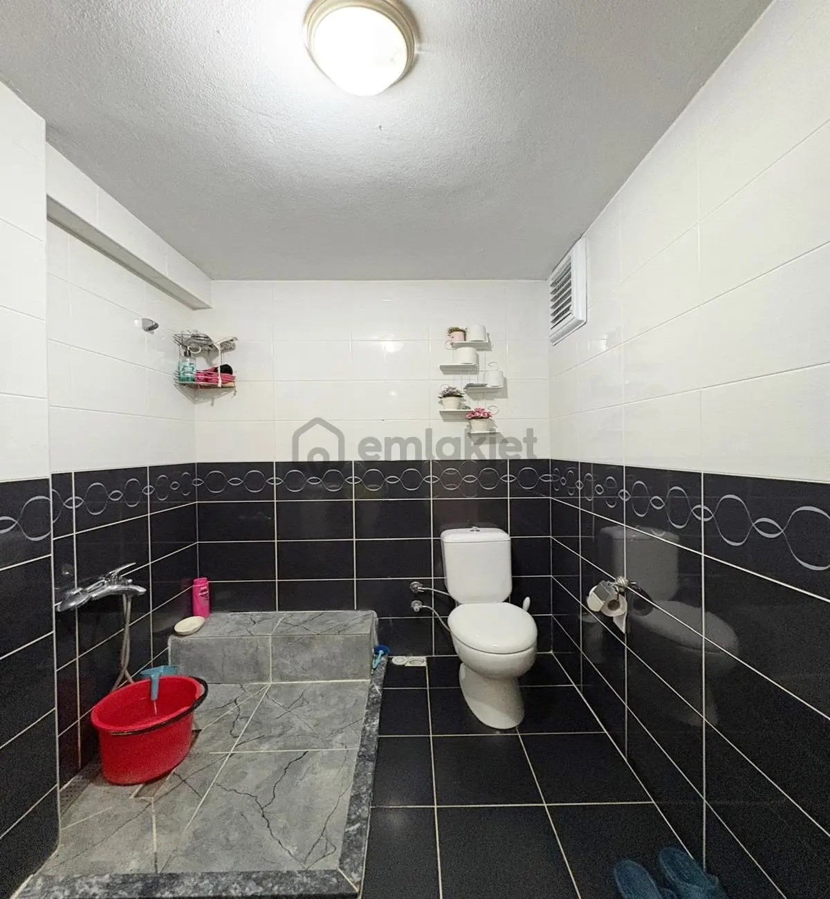 Avcılar Cihangir'de Satılık 3+1 Daire (hükümet Konağı Yakını)