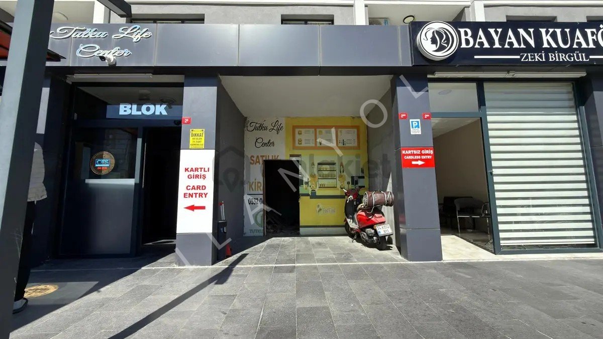 Tutku Life Center Satılık Dükkan 110 M2 Depolu Dükkan