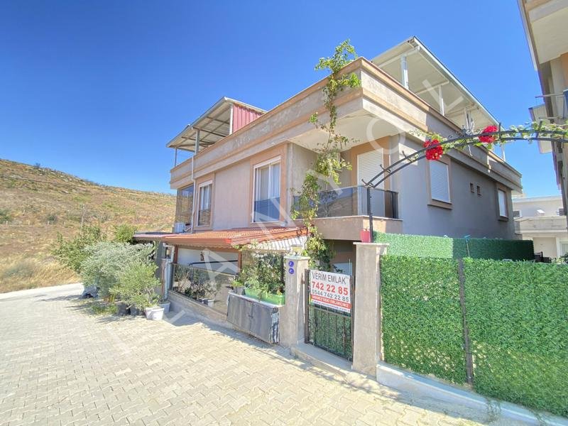 İzmir Seferihisar Satılık 3+1 Villa – 135 m²