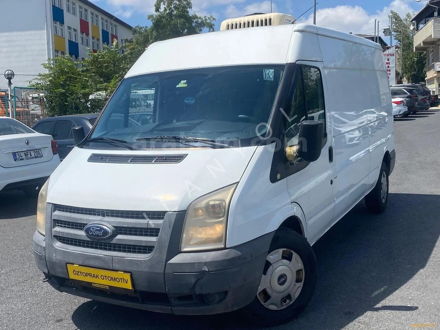 Galeriden Ford Transit 350 L 2012 Model İstanbul 441.866 km Beyaz