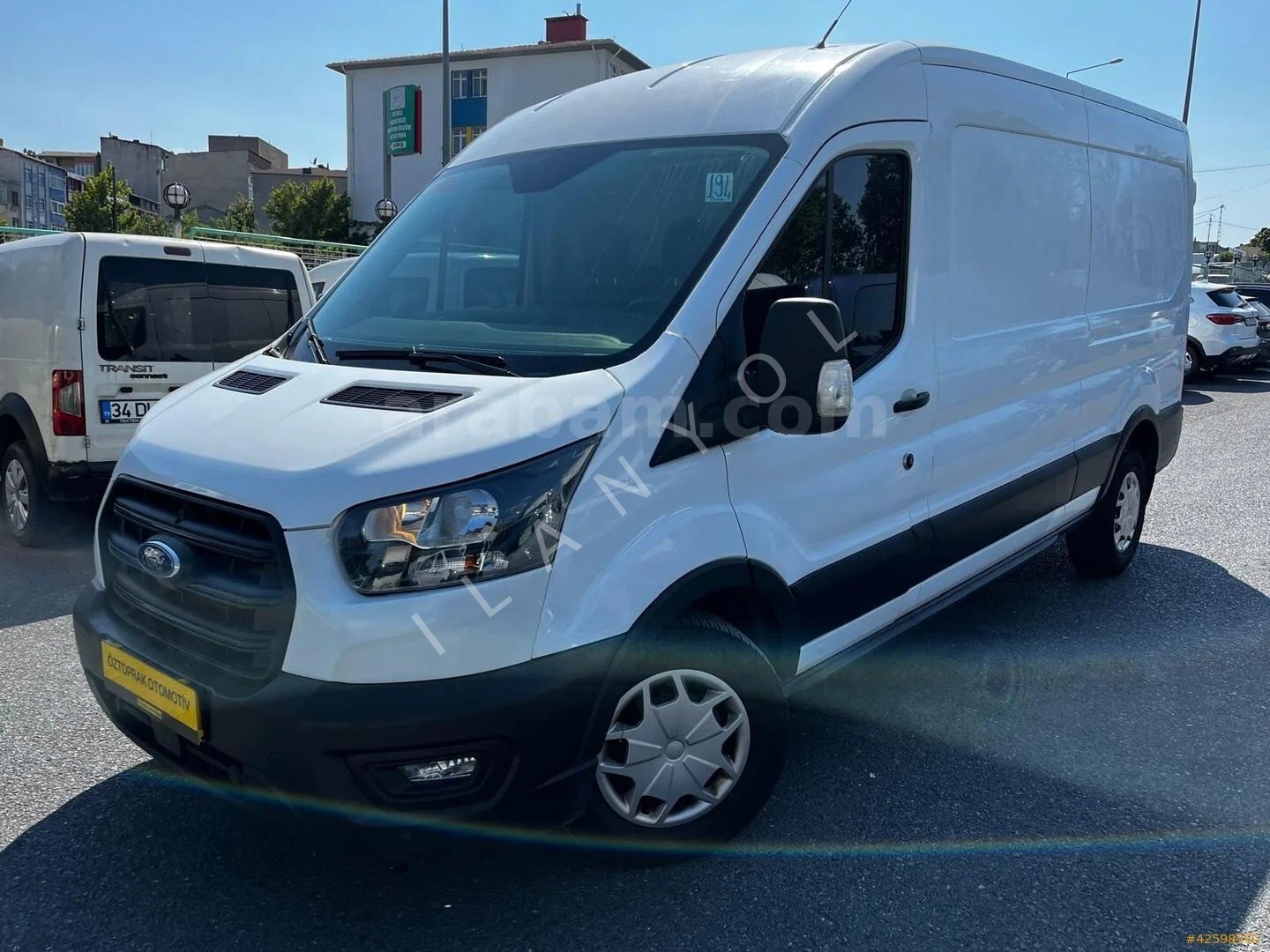 Galeriden Ford Transit 350 LF 2023 Model İstanbul 98.915 km Beyaz