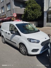 2021 model Ford transit courie ağır hasar kayıtlı