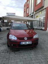 Aracım yaşına göre temizdir