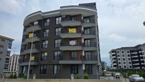 MG GÜNEŞ EMLAK'TAN SATILIK LÜX HAVUZLU DAİRE