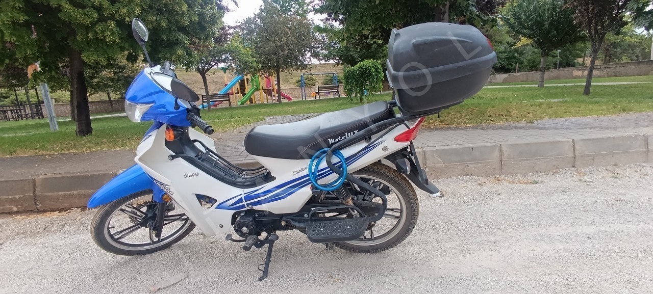 TEMİZ KUP MOTOR 3.000 KM DE ACİL SATILIK