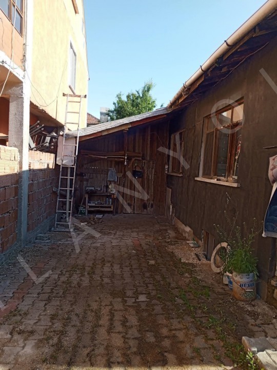 İMARLI İSKANLI RUHSATLI BETONARME TEK KATLI EV, 230M2 MÜSTAKİL ARSA ÜZERİNDE, KARACASU/BOLU,