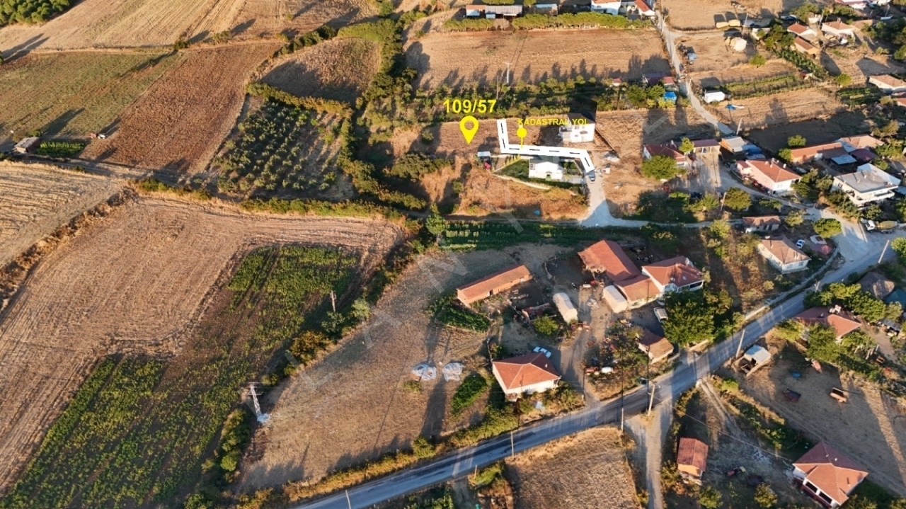 Çanakkale Lapseki Çardak’ta Deniz Manzaralı Villa Arsası