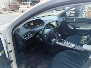 1.6 otomatik cam tavan